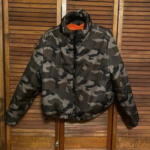Camo Wilde Fable Camo Cropped Puffer